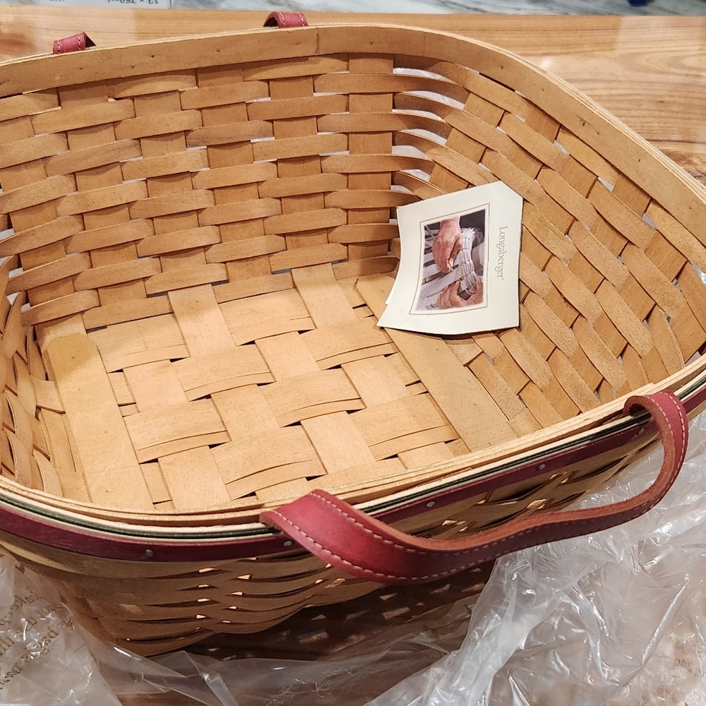 Longaberger Garland Red-WB